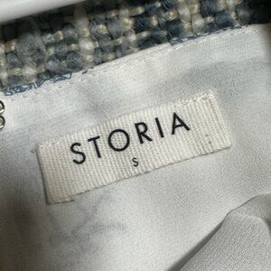 Storia White and Blue Fabric